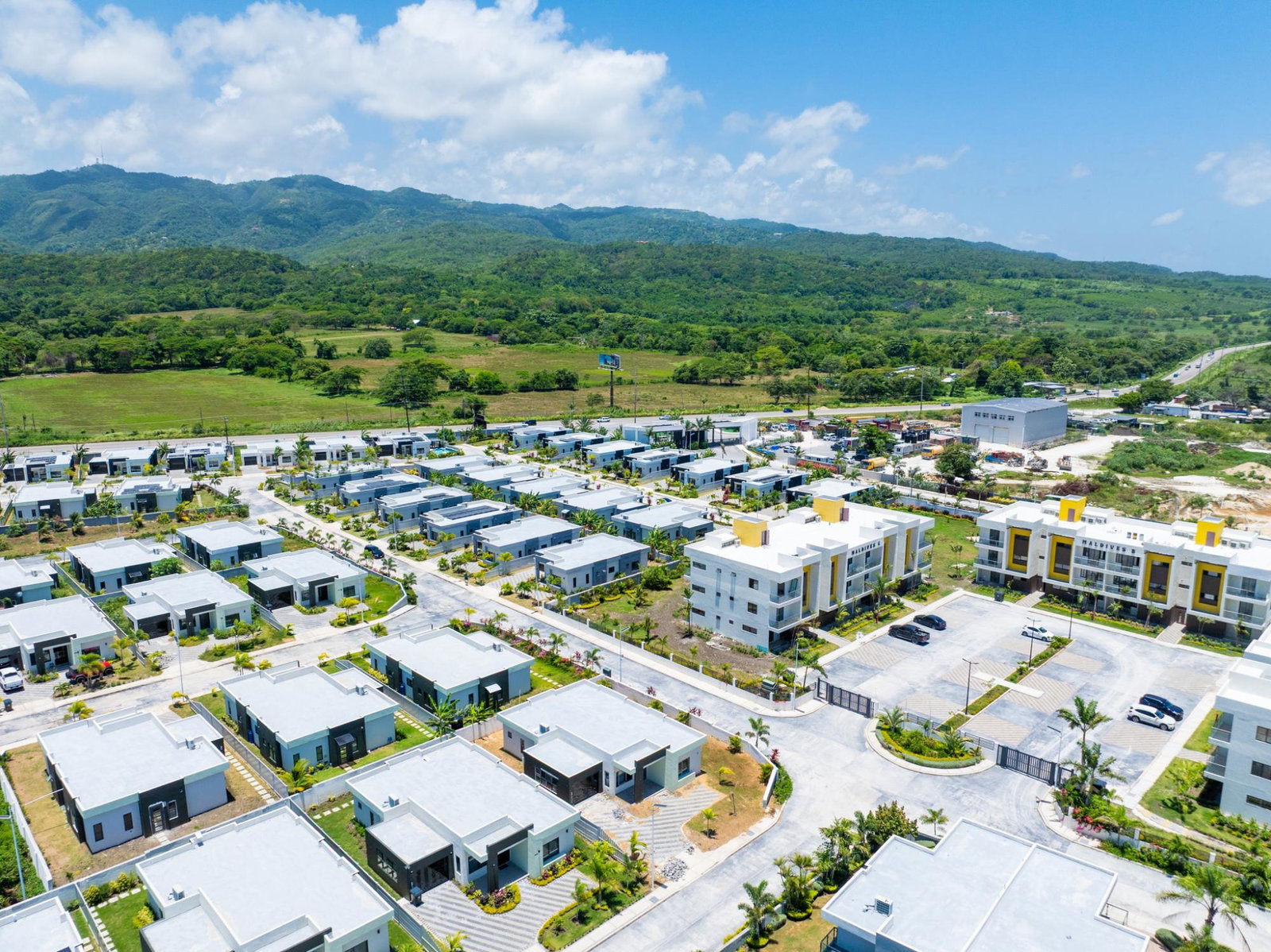 Twenty-First image of A304- Paradisiac Beach Club in Richmond, St. Ann, Jamaica - property is For Rent