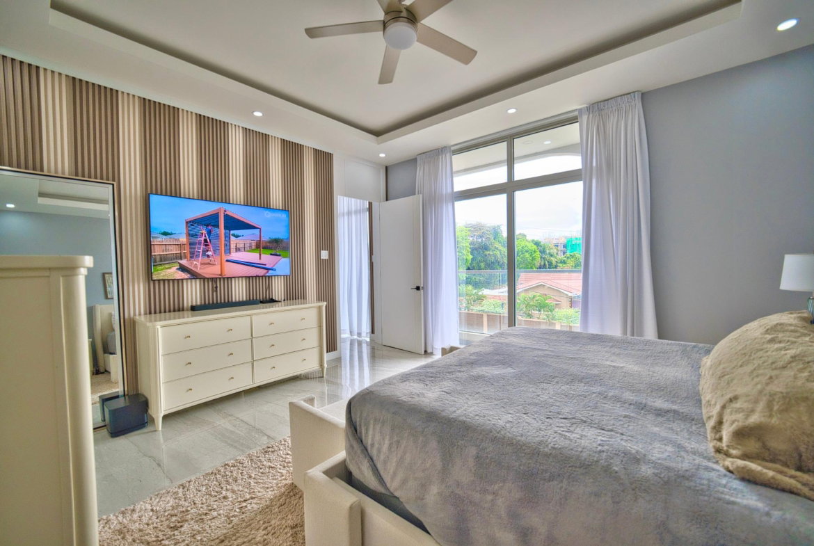 Thirteenth image of 201-29 Salisbury Avenue in Kingston 6, St. Andrew, Jamaica - property is For Sale