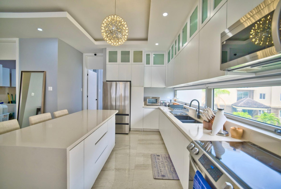 Seventh image of 201-29 Salisbury Avenue in Kingston 6, St. Andrew, Jamaica - property is For Sale