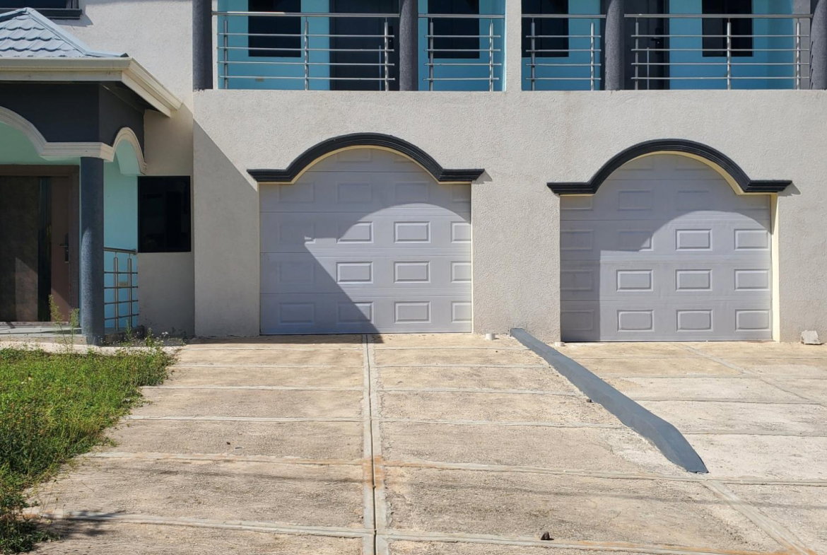 Fifth image of 4-62 Ward Avenue in Mandeville, Manchester, Jamaica - property is For Sale