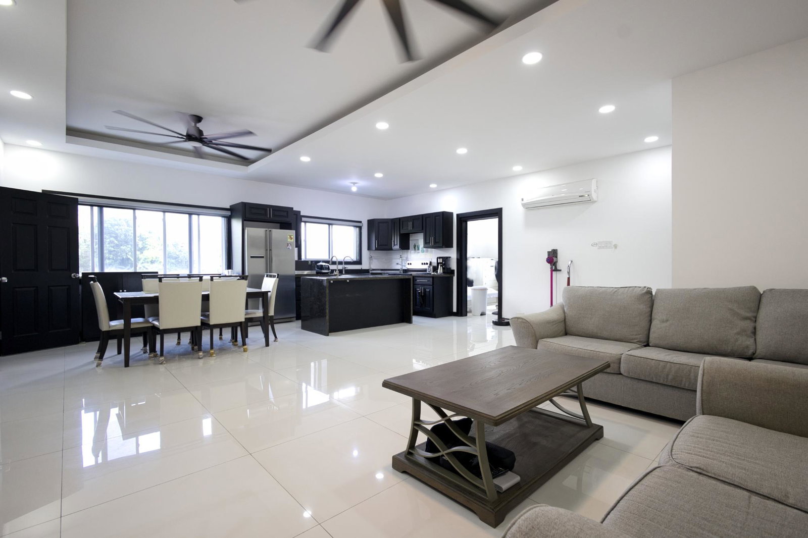 Luxury-3-Bedroom-Apartment-for-Sale-in-Kingston-8-Jamaica-16-16-Russell-Heights Fourth image of 16-16 Russell Heights in Kingston 8, St. Andrew, Jamaica - property is For Sale