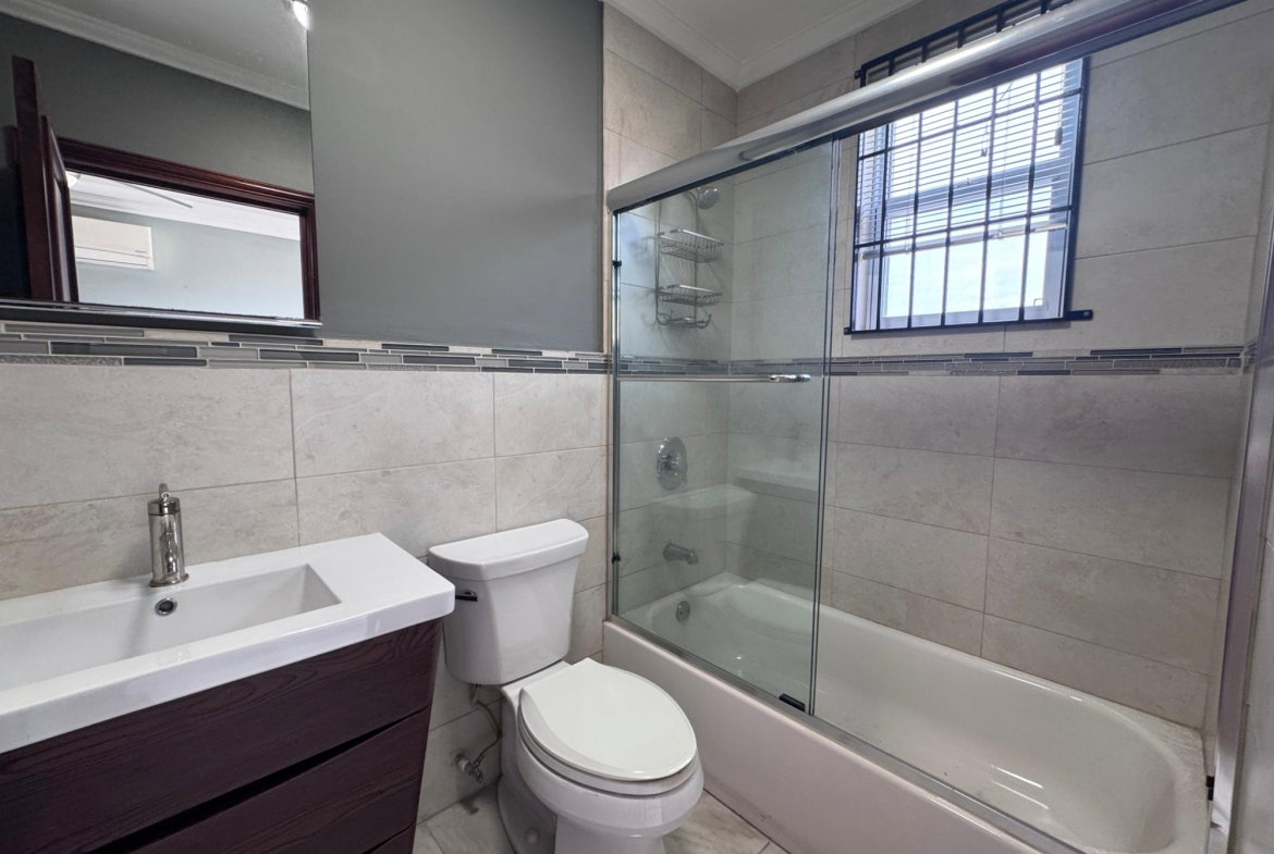 Twelfth image of 10-4 Upper Musgrave Avenue in Kingston 5, St. Andrew, Jamaica - property is For Sale