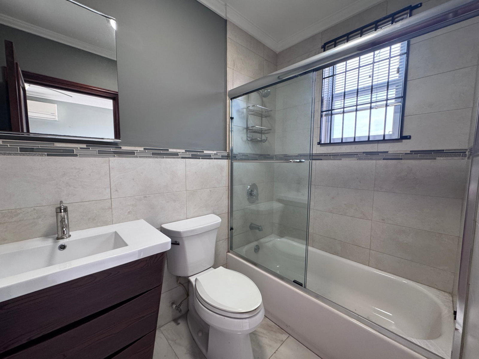 Twelfth image of 10-4 Upper Musgrave Avenue in Kingston 5, St. Andrew, Jamaica - property is For Sale