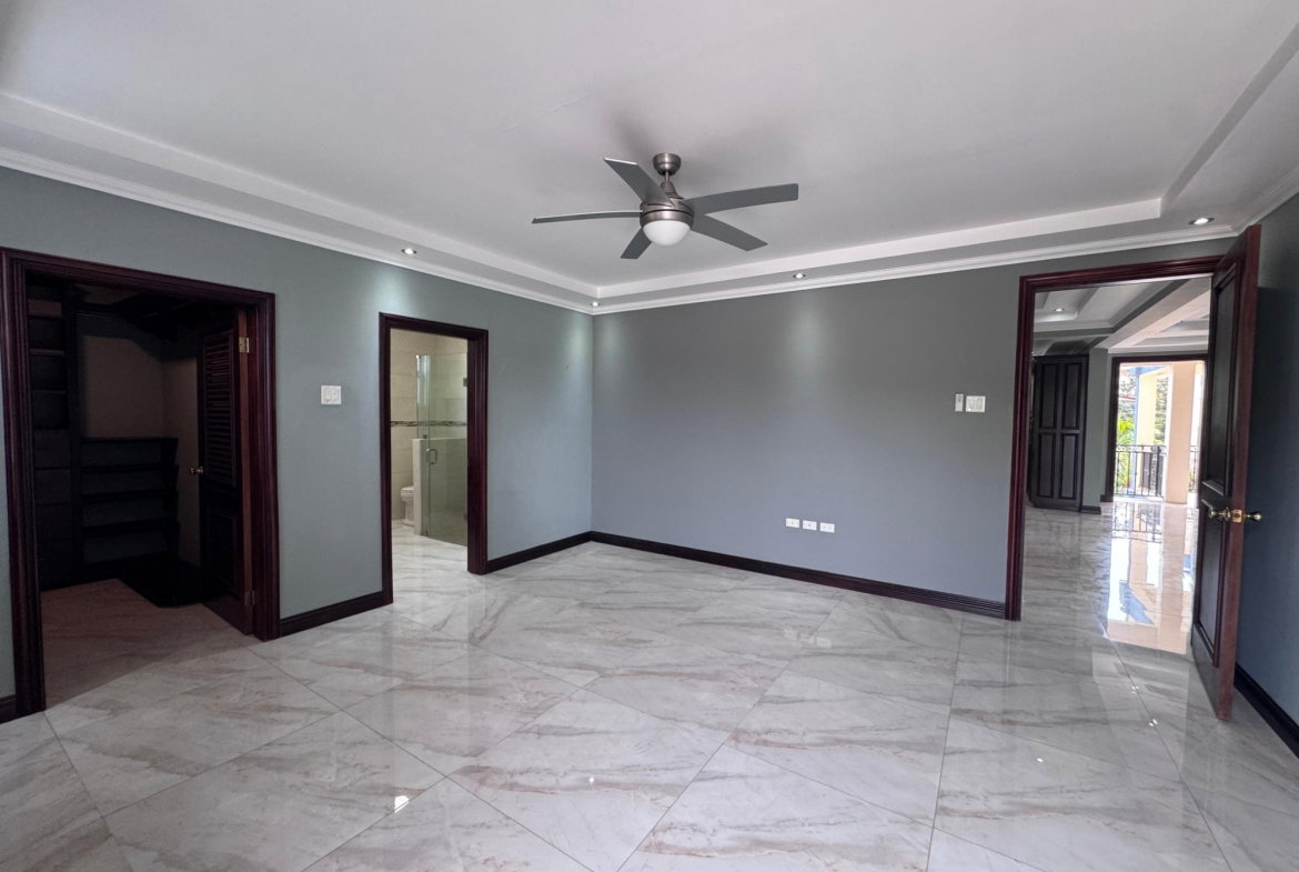 Ninth image of 10-4 Upper Musgrave Avenue in Kingston 5, St. Andrew, Jamaica - property is For Sale