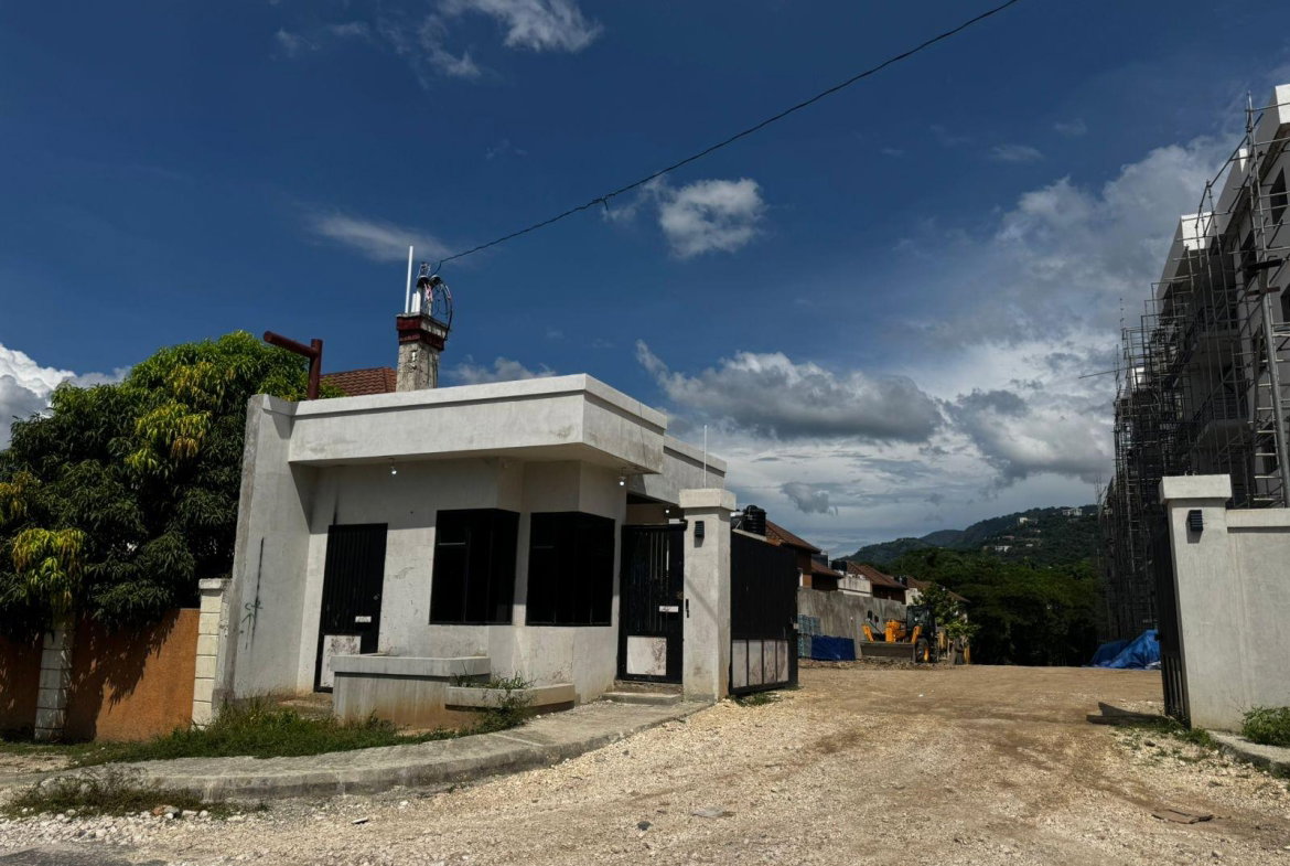 Twelfth image of 16-8 Dillsbury Avenue in Kingston 6, St. Andrew, Jamaica - property is For Sale