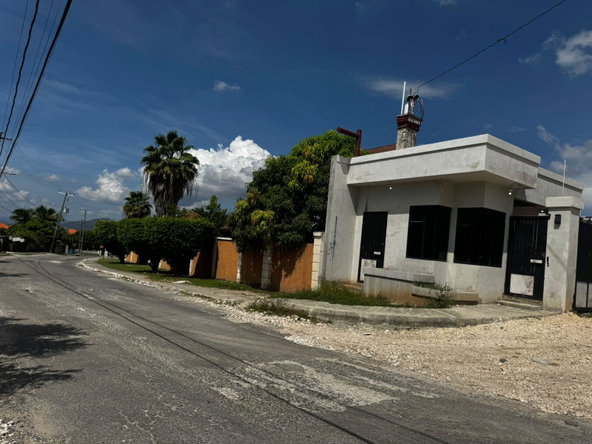 Eleventh image of 45-8 Dillsbury Avenue in Kingston 6, St. Andrew, Jamaica - property is For Sale