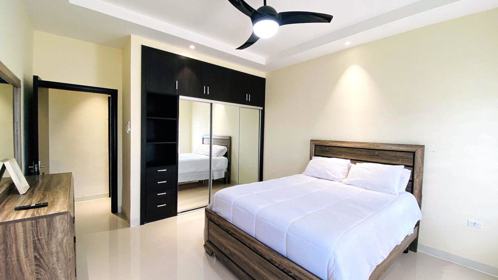 Fourteenth image of 73- Pyramid Point in Ocho Rios, St. Ann, Jamaica - property is For Sale