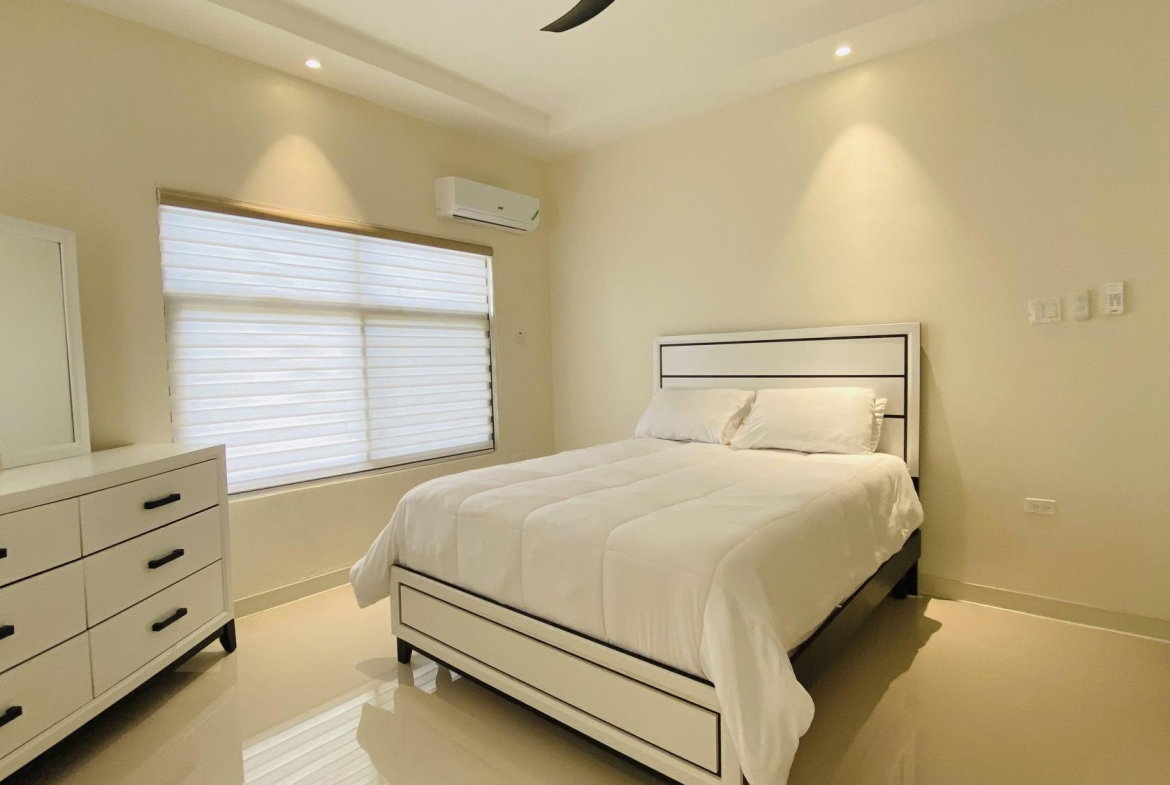 Seventeenth image of 73- Pyramid Point in Ocho Rios, St. Ann, Jamaica - property is For Sale