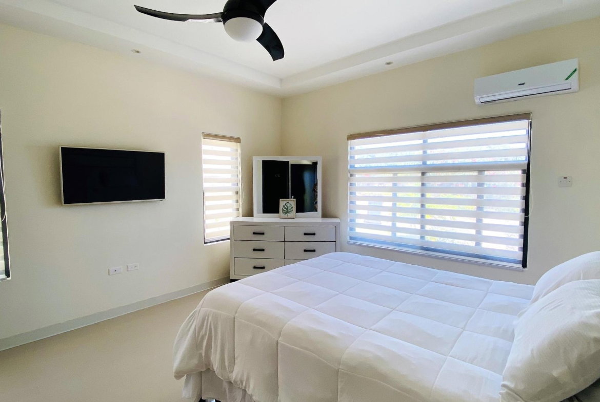 Nineteenth image of 73- Pyramid Point in Ocho Rios, St. Ann, Jamaica - property is For Sale