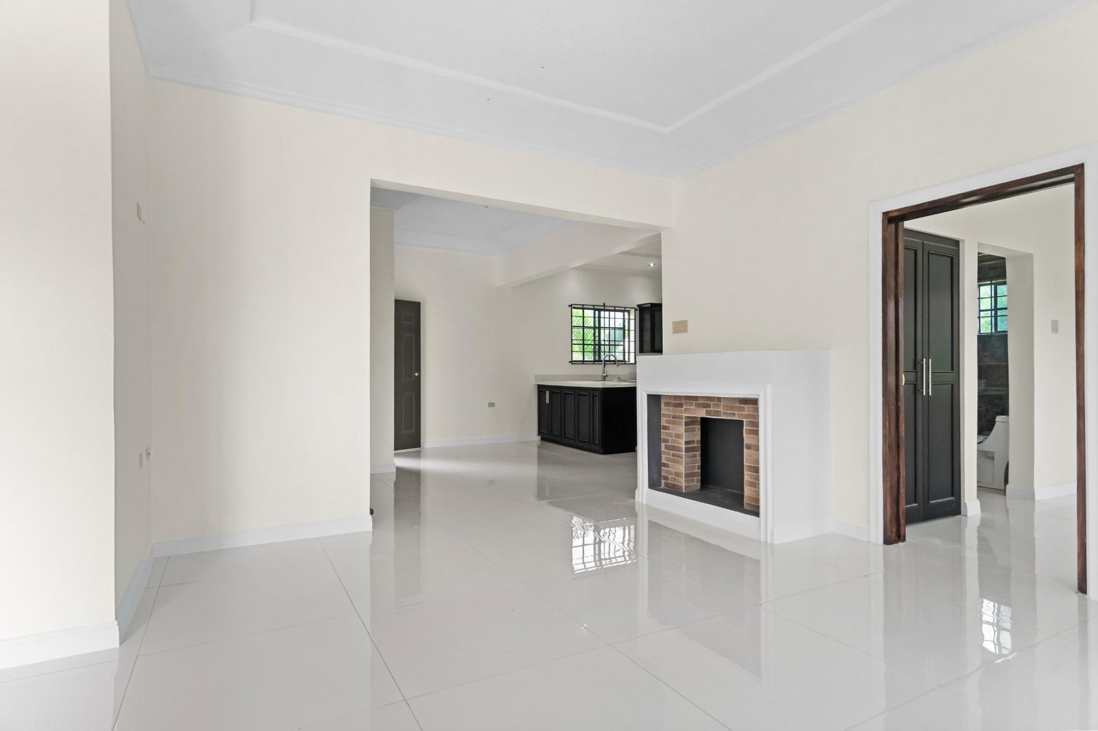 Fifth image of Unit 2d- Villa Vale Close in Mandeville, Manchester, Jamaica - property is For Sale