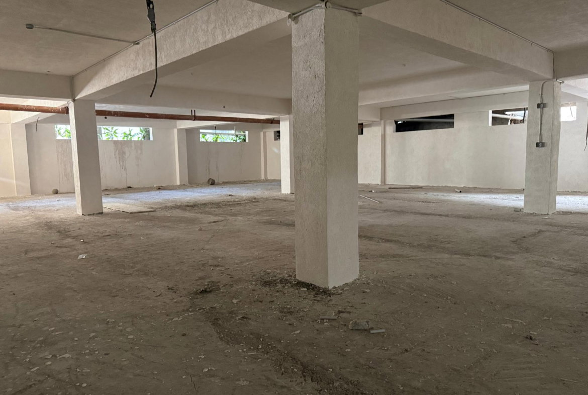 Sixteenth image of 15-19 Liguanea Avenue in Kingston 6, St. Andrew, Jamaica - property is For Sale