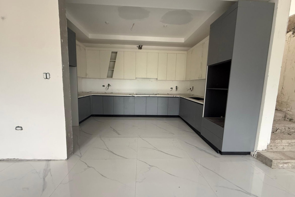 Fourth image of 15-19 Liguanea Avenue in Kingston 6, St. Andrew, Jamaica - property is For Sale