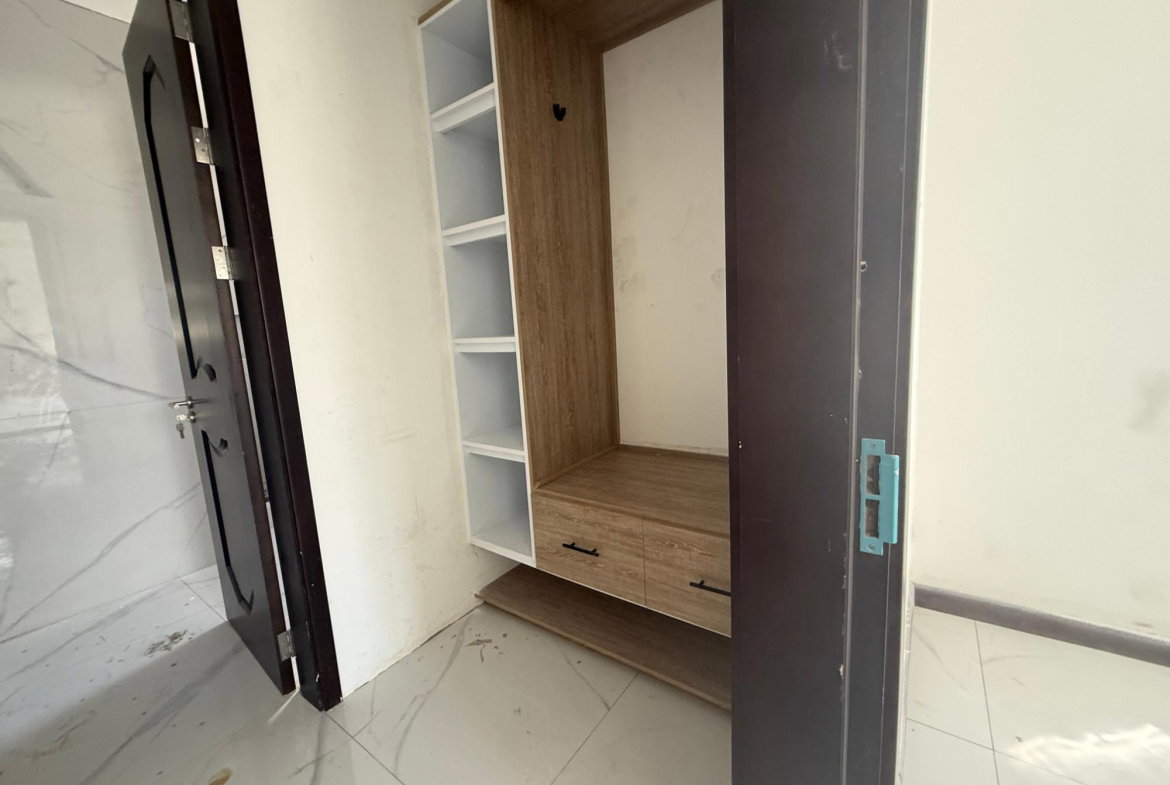 Sixth image of 15-19 Liguanea Avenue in Kingston 6, St. Andrew, Jamaica - property is For Sale