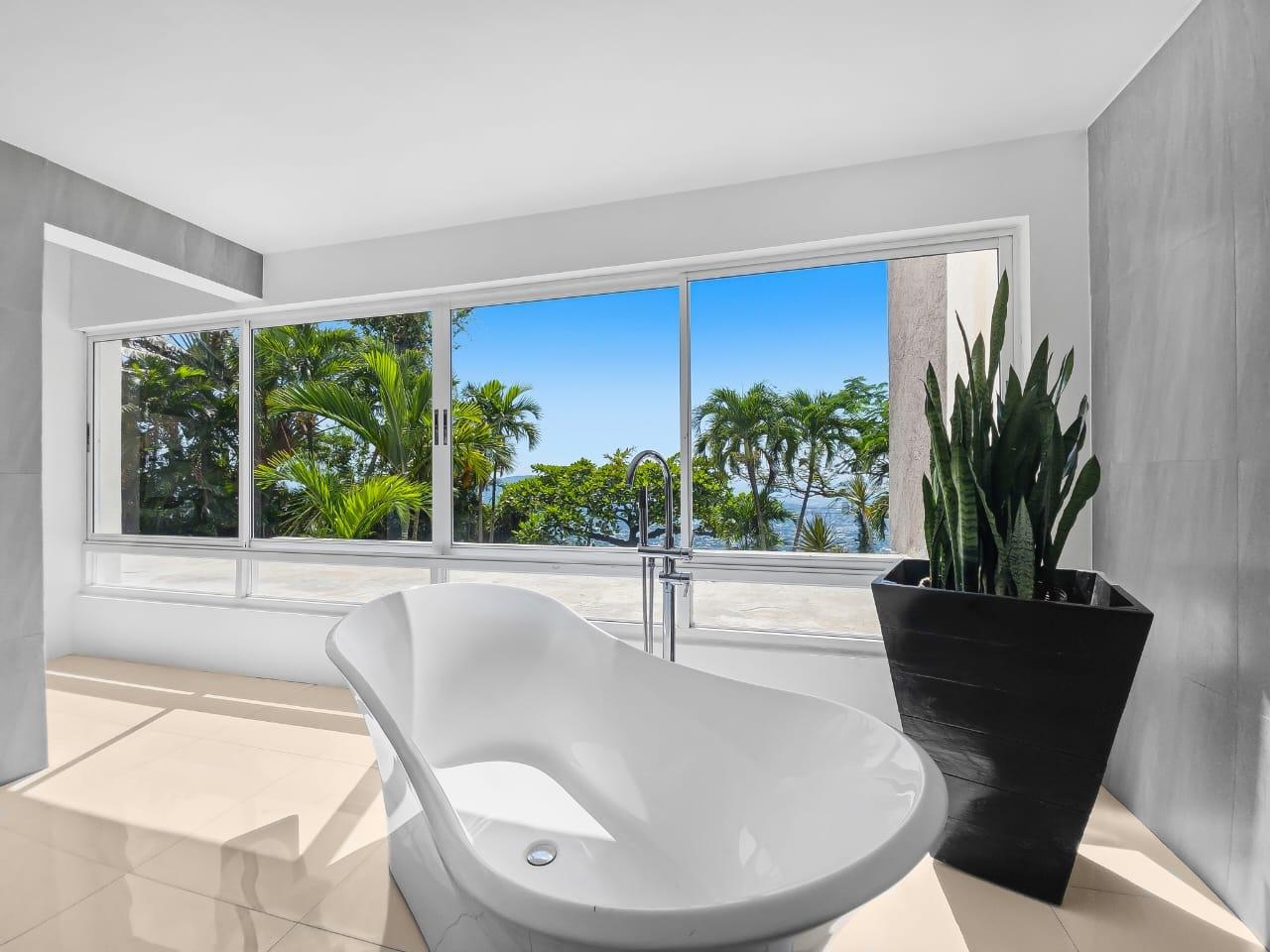 Luxury-4-Bedroom-Apartment-for-Sale-in-Skyline-Jacks-Hill-Kingston Thirteenth image of 1-1 Skyline Close in Kingston 6, St. Andrew, Jamaica - property is For Sale