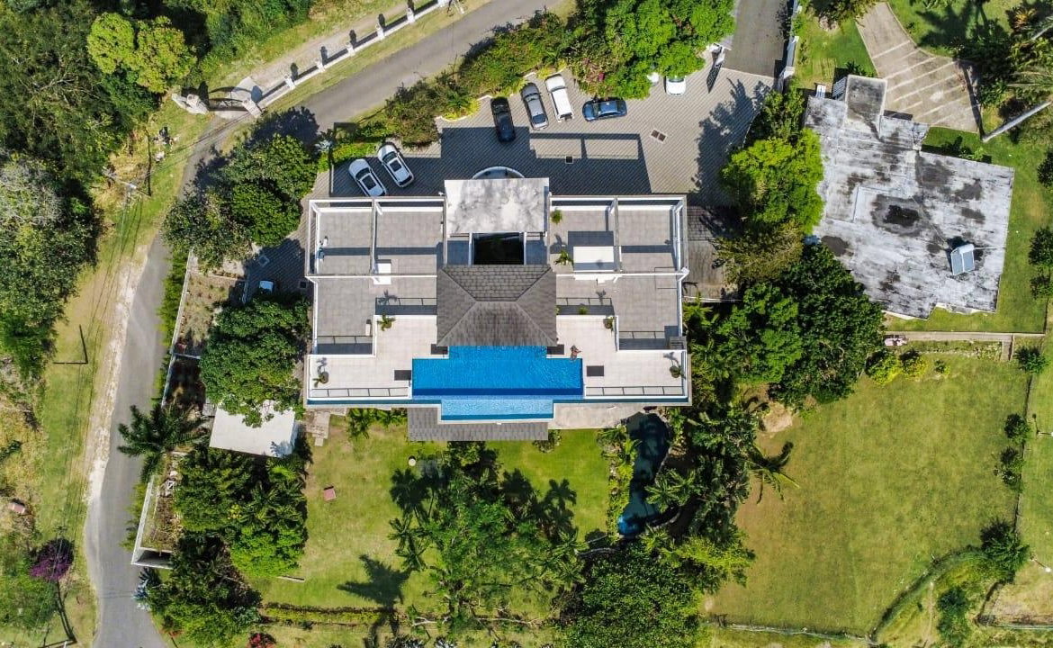 Eighteenth image of 1-1 Skyline Close in Kingston 6, St. Andrew, Jamaica - property is For Sale