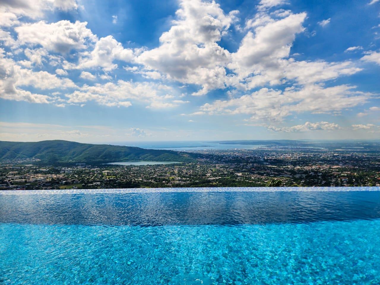 Luxury-4-Bedroom-Apartment-for-Sale-in-Skyline-Jacks-Hill-Kingston Twenty-Second image of 1-1 Skyline Close in Kingston 6, St. Andrew, Jamaica - property is For Sale