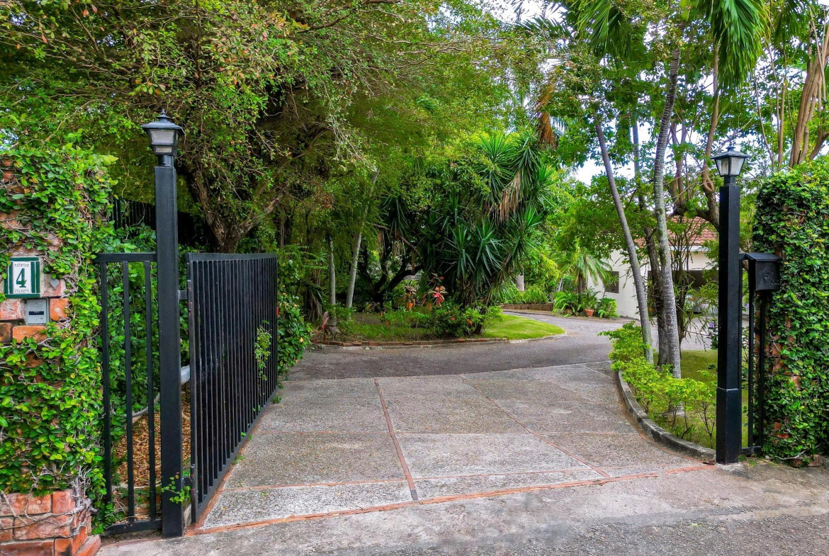 First image of Widcombe Way in Kingston 6, St. Andrew, Jamaica - property is For Sale