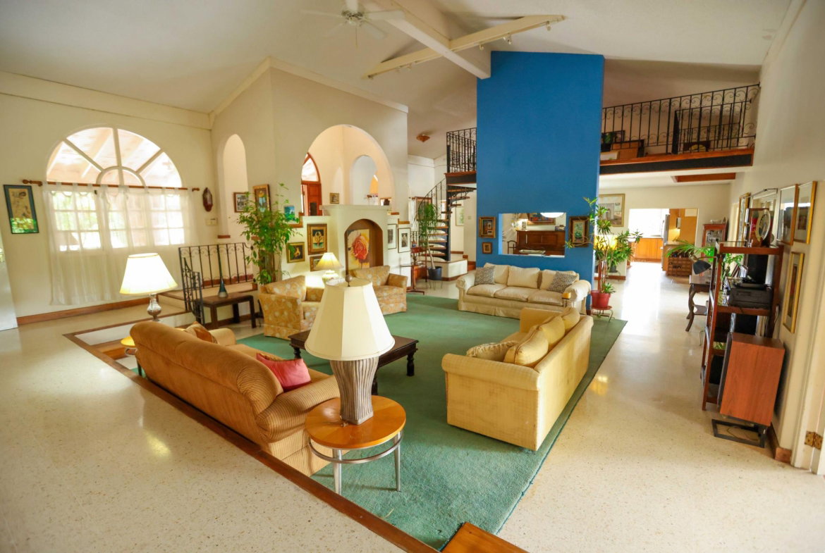 Sixteenth image of Widcombe Way in Kingston 6, St. Andrew, Jamaica - property is For Sale