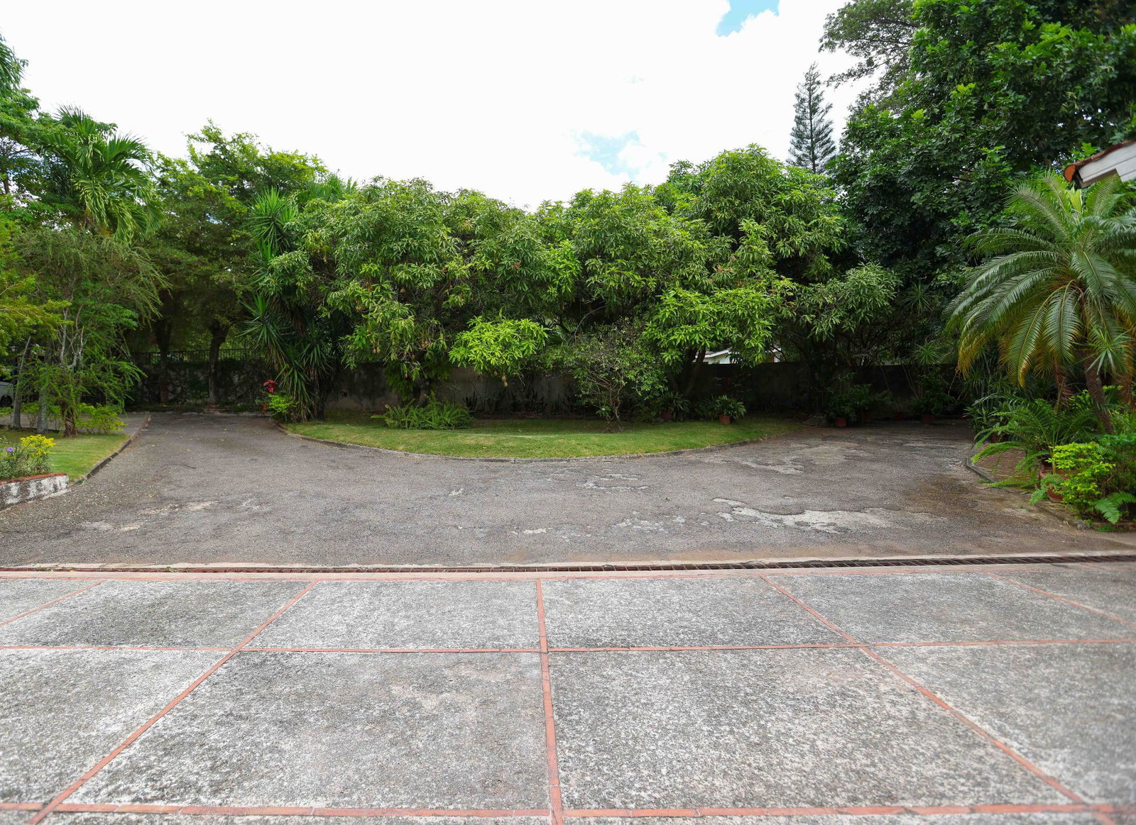 Third image of Widcombe Way in Kingston 6, St. Andrew, Jamaica - property is For Sale