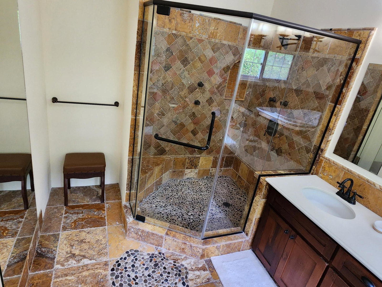 Twenty-Fifth image of 21 Shenstone Drive, Beverly in Kingston 6, St. Andrew, Jamaica - property is For Rent
