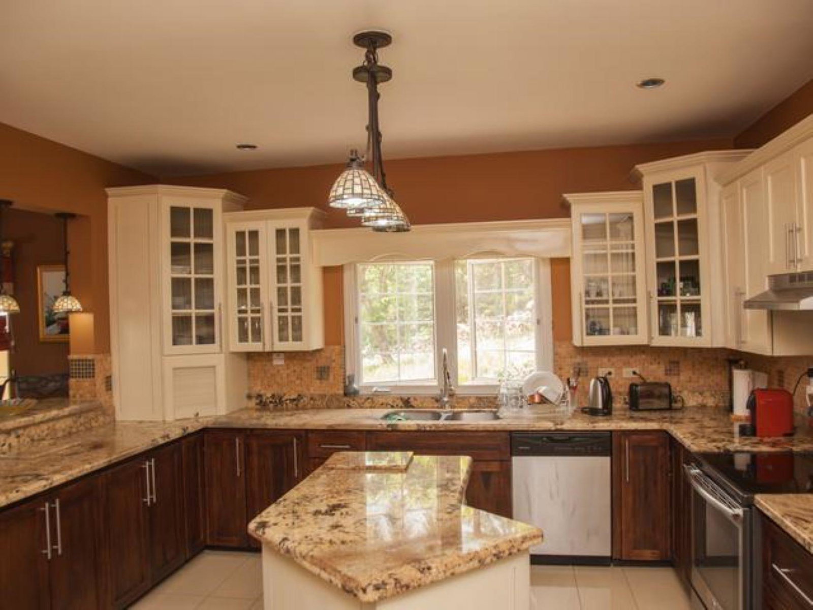 Tenth image of 21 Shenstone Drive, Beverly in Kingston 6, St. Andrew, Jamaica - property is For Rent