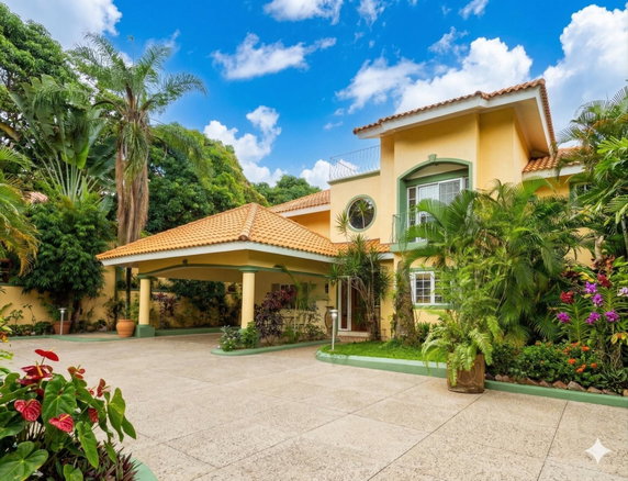First image of 1-10b Millsborough Crescent in Kingston 6, St. Andrew, Jamaica - property is For Rent