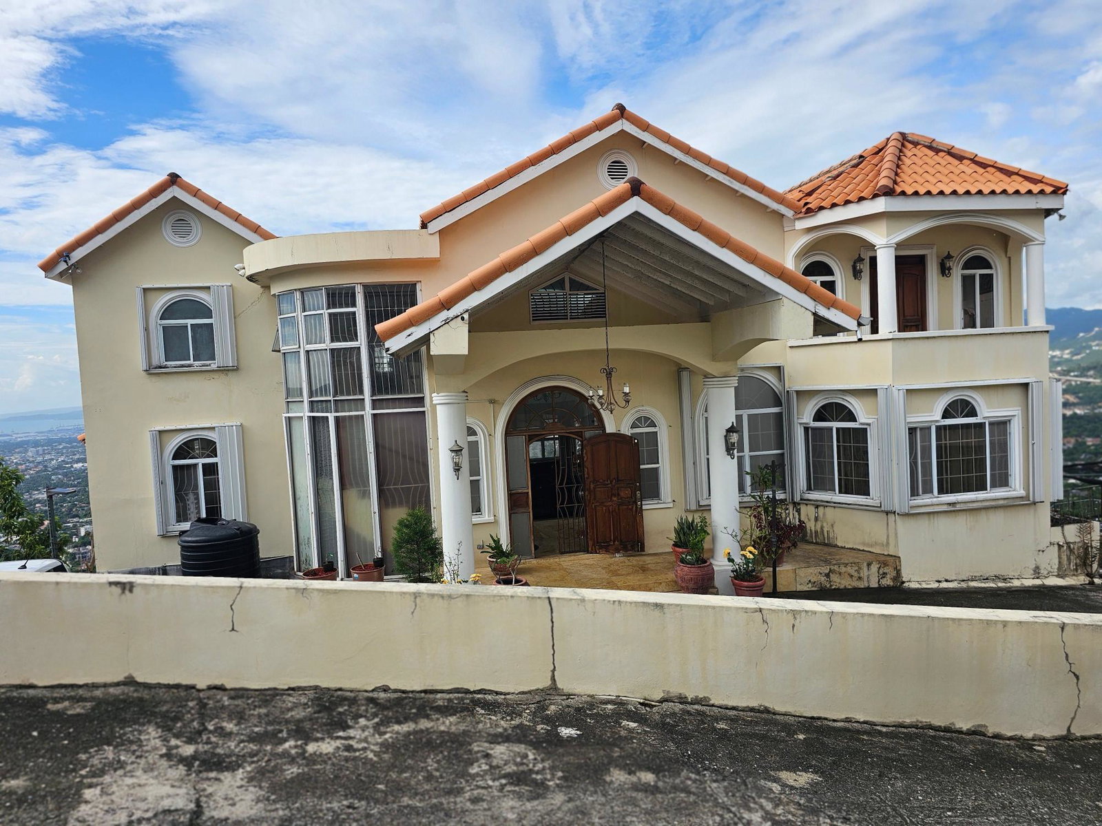 Luxury-5-Bedroom-House-for-Sale-in-St.-Andrew-Jamaica-70-Sunset-Avenue Sixteenth image of 70 Sunset Avenue in Kingston 8, St. Andrew, Jamaica - property is For Sale