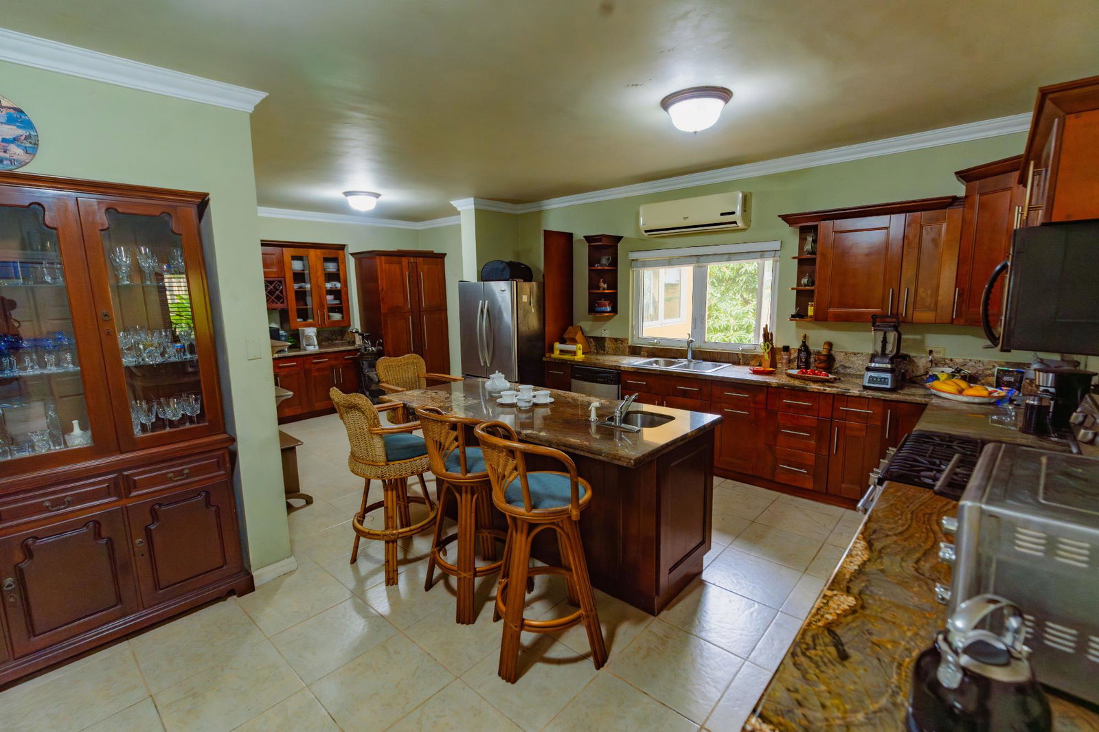 Seventeenth image of 19-21 Farringdon Drive in Kingston 6, St. Andrew, Jamaica - property is For Sale