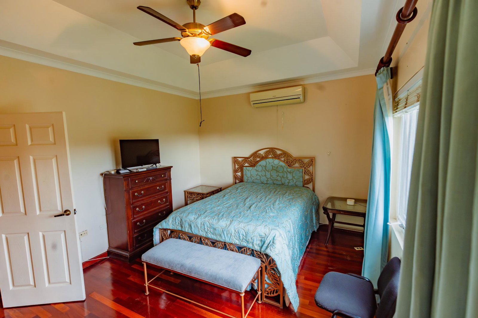 Twenty-Fourth image of 19-21 Farringdon Drive in Kingston 6, St. Andrew, Jamaica - property is For Sale