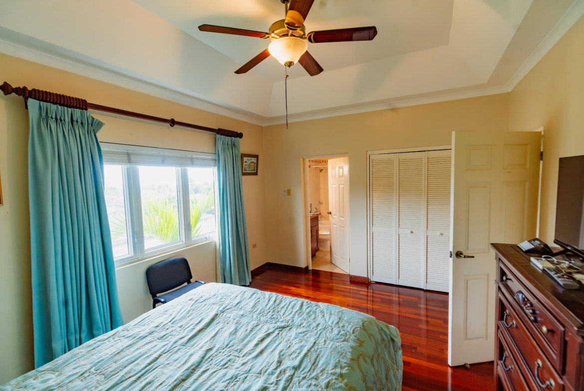 Twenty-Sixth image of 19-21 Farringdon Drive in Kingston 6, St. Andrew, Jamaica - property is For Sale