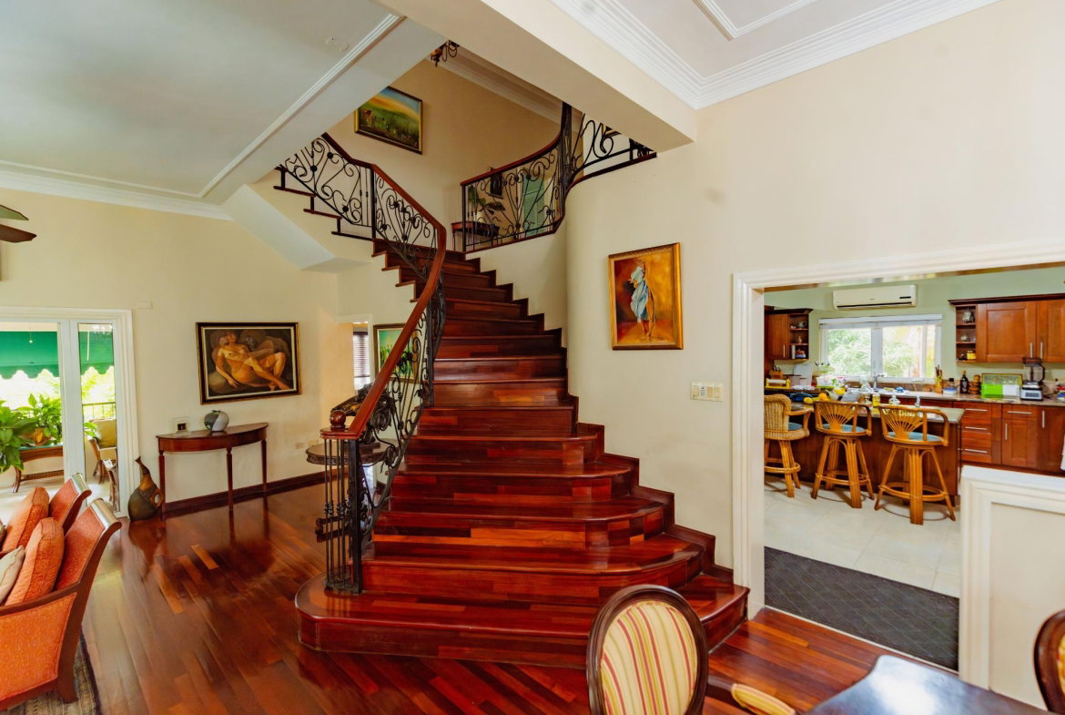 Eighth image of 19-21 Farringdon Drive in Kingston 6, St. Andrew, Jamaica - property is For Sale