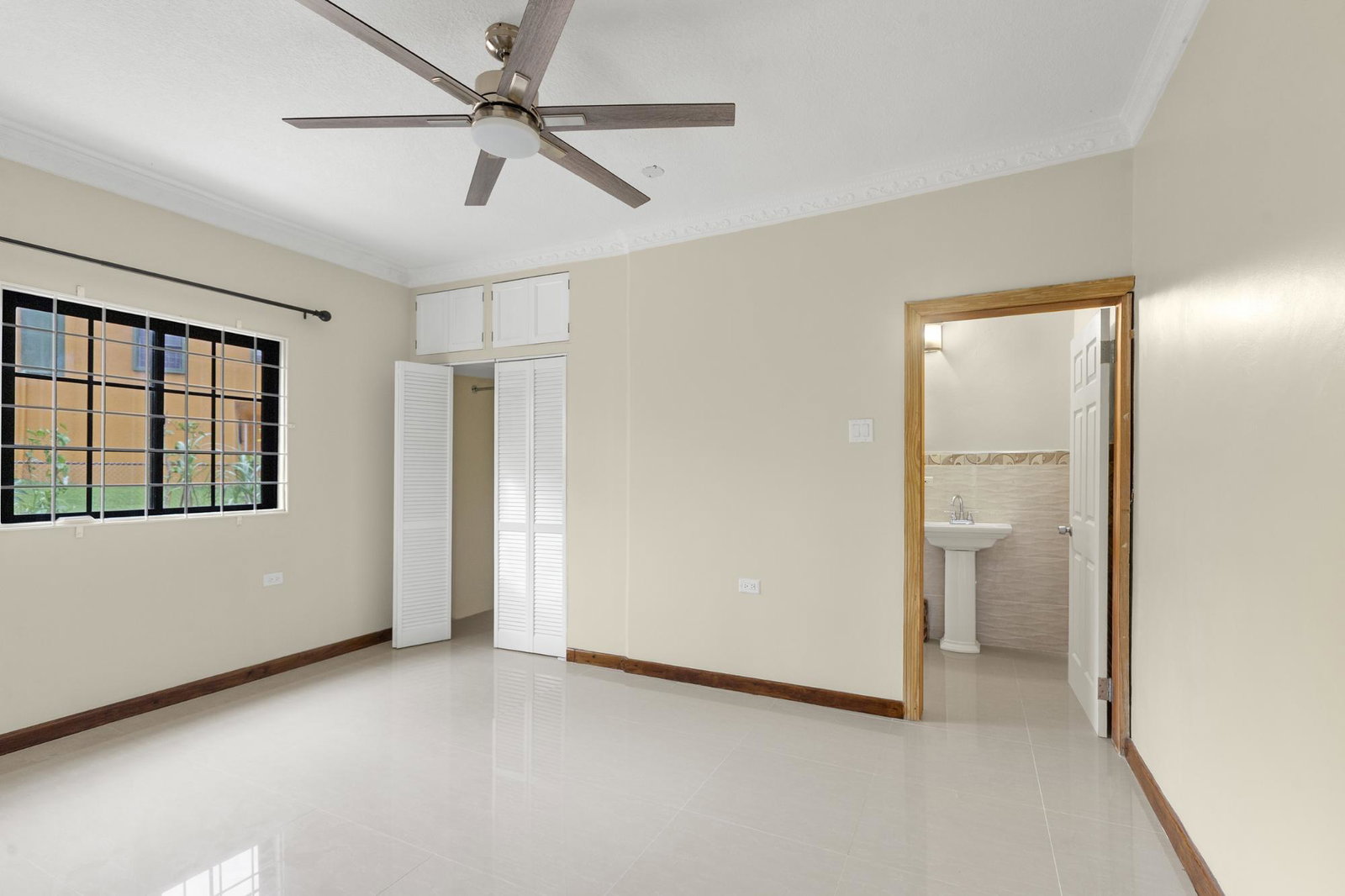 Luxury-6-Bedroom-House-for-Sale-in-Ingleside-Battersea-Mandeville-Jamaica Twenty-Fourth image of 14 Ingleside, Battersea Mand in Battersea, Manchester, Jamaica - property is For Sale