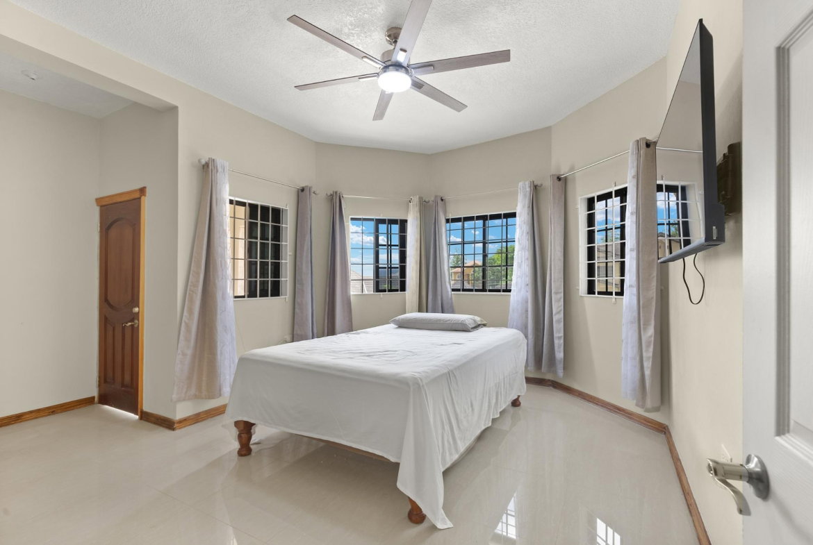 Tenth image of 14 Ingleside, Battersea Mand in Battersea, Manchester, Jamaica - property is For Sale