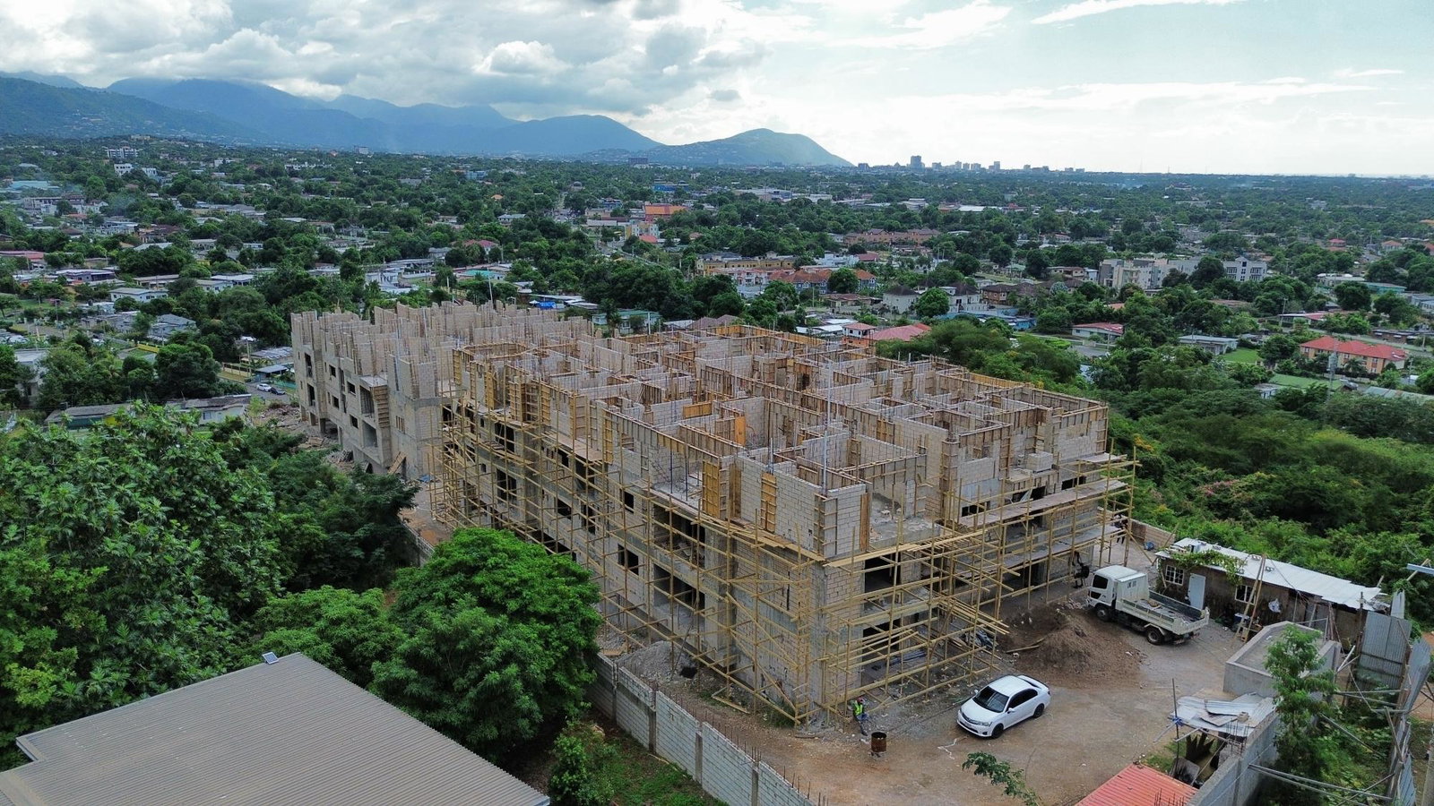 Eleventh image of 3-208 Red Hills Road in Red Hills, St. Andrew, Jamaica - property is For Sale