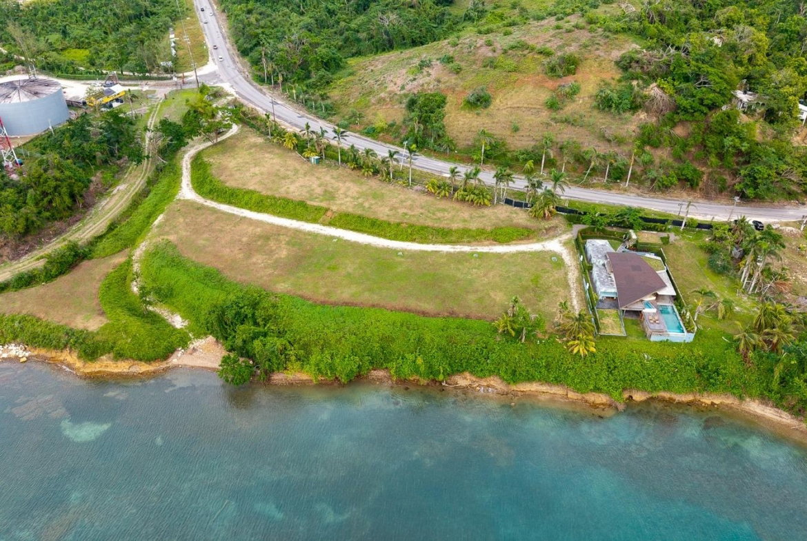 Second image of Point, Hanover in Lucea, Hanover, Jamaica - property is For Sale