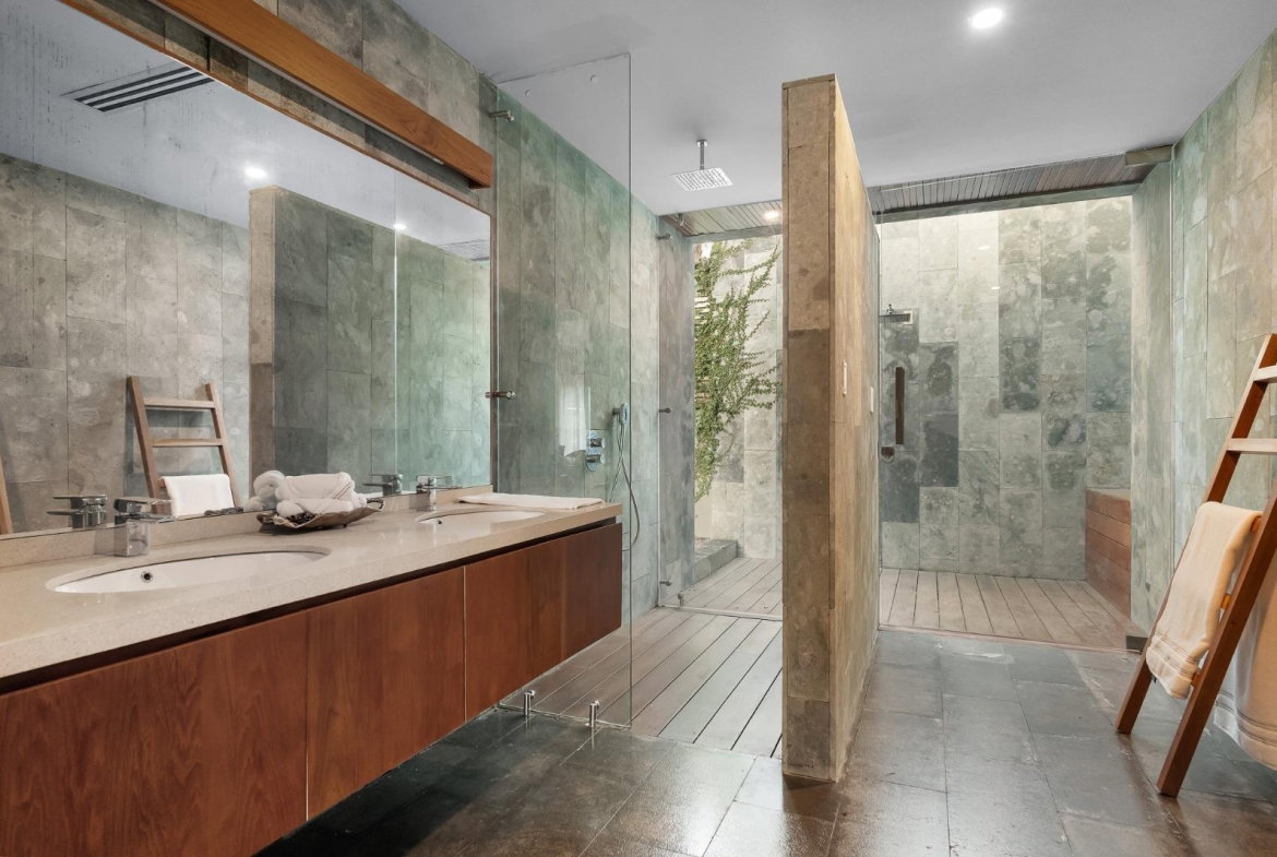 Twenty-First image of Point, Hanover in Lucea, Hanover, Jamaica - property is For Sale