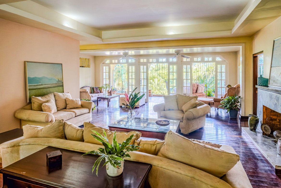 Thirteenth image of 25 Stillwell Road in Kingston 8, St. Andrew, Jamaica - property is For Sale
