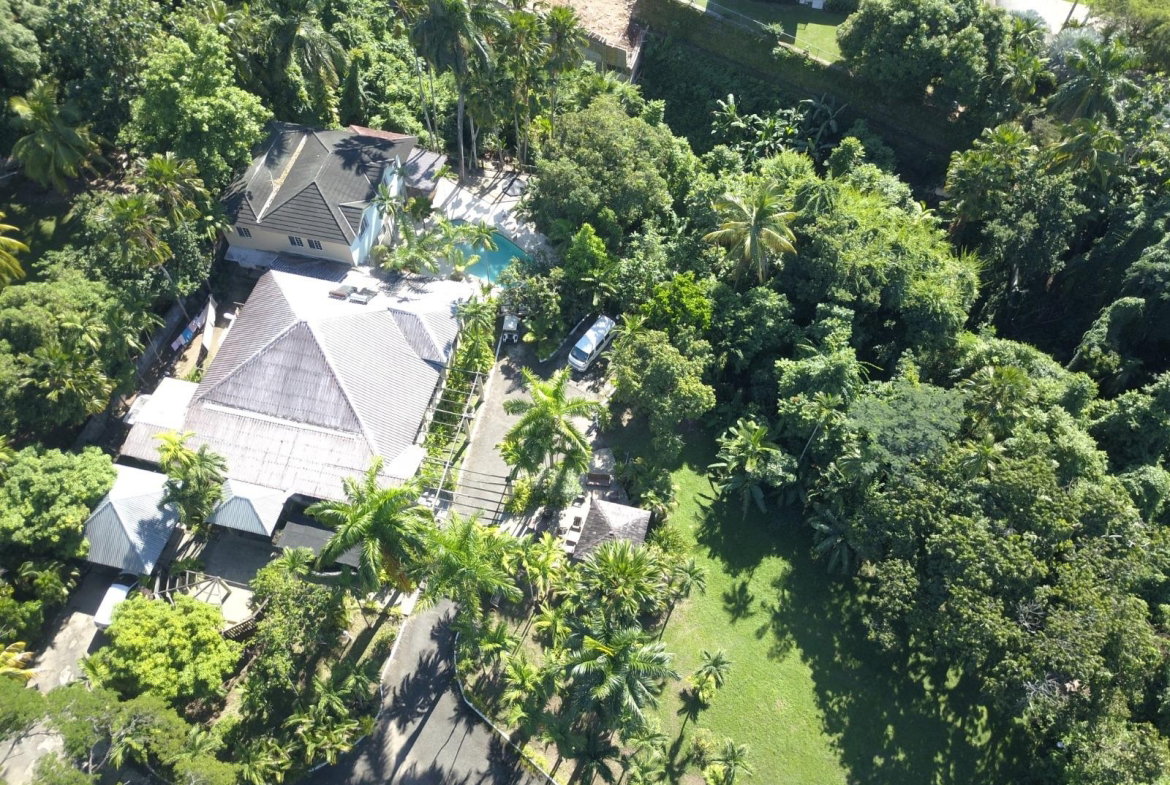 Twentieth image of 2 Long Lane in Kingston 8, St. Andrew, Jamaica - property is For Sale