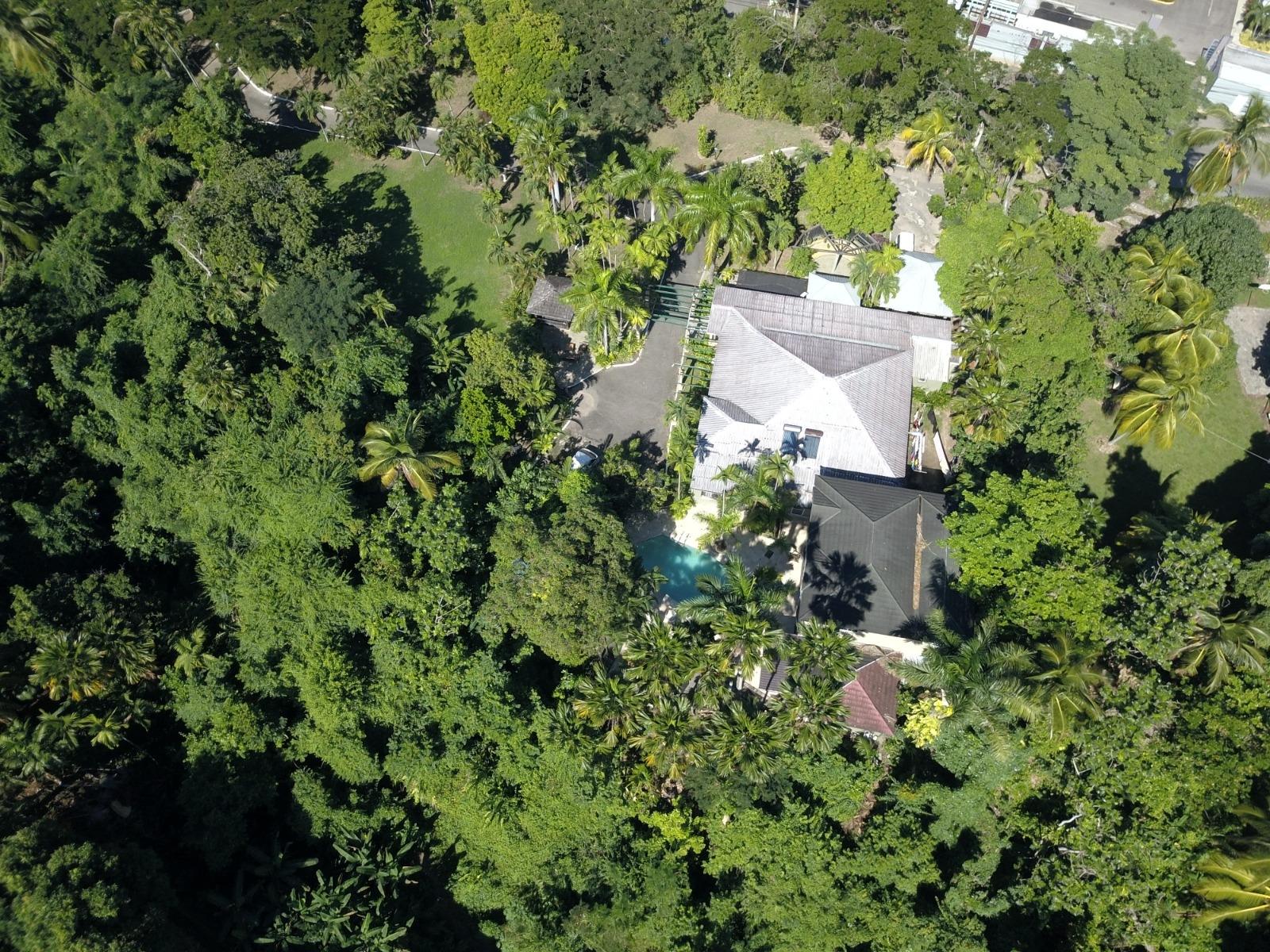 Luxury-Estate-for-Sale-in-Constant-Spring-Estates-Stony-Hill-Kingston-8-Jamaica Twenty-Eighth image of 2 Long Lane in Kingston 8, St. Andrew, Jamaica - property is For Sale