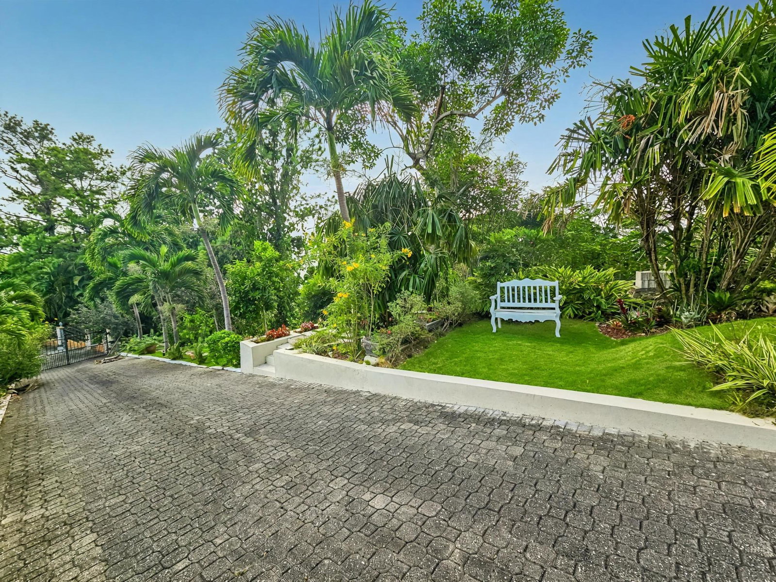 Luxury-Estate-for-Sale-in-St.-Andrew-Jamaica-11-Mulberry-Avenue Twenty-Sixth image of 11 Mulberry Avenue in Kingston 6, St. Andrew, Jamaica - property is For Sale