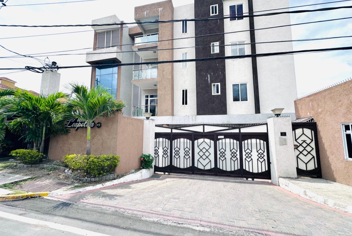 First image of 9 Liguanea Ave in Kingston 6, St. Andrew, Jamaica - property is For Rent