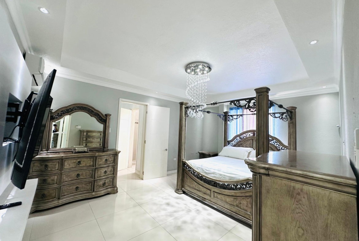 Fifteenth image of 9 Liguanea Ave in Kingston 6, St. Andrew, Jamaica - property is For Rent