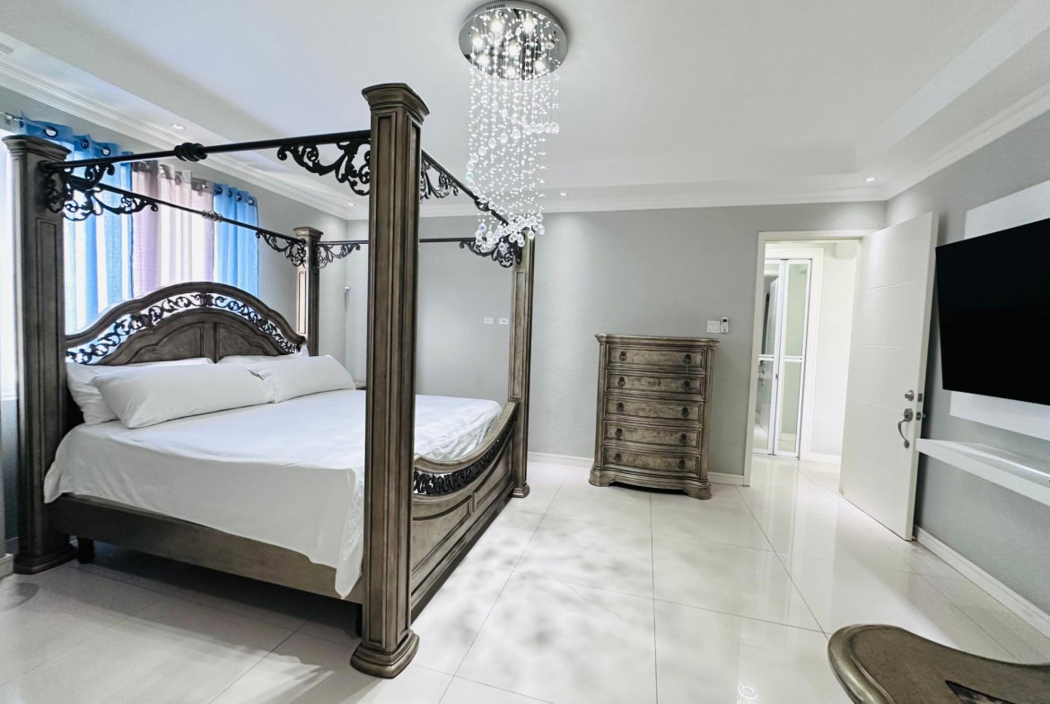 Seventeenth image of 9 Liguanea Ave in Kingston 6, St. Andrew, Jamaica - property is For Rent