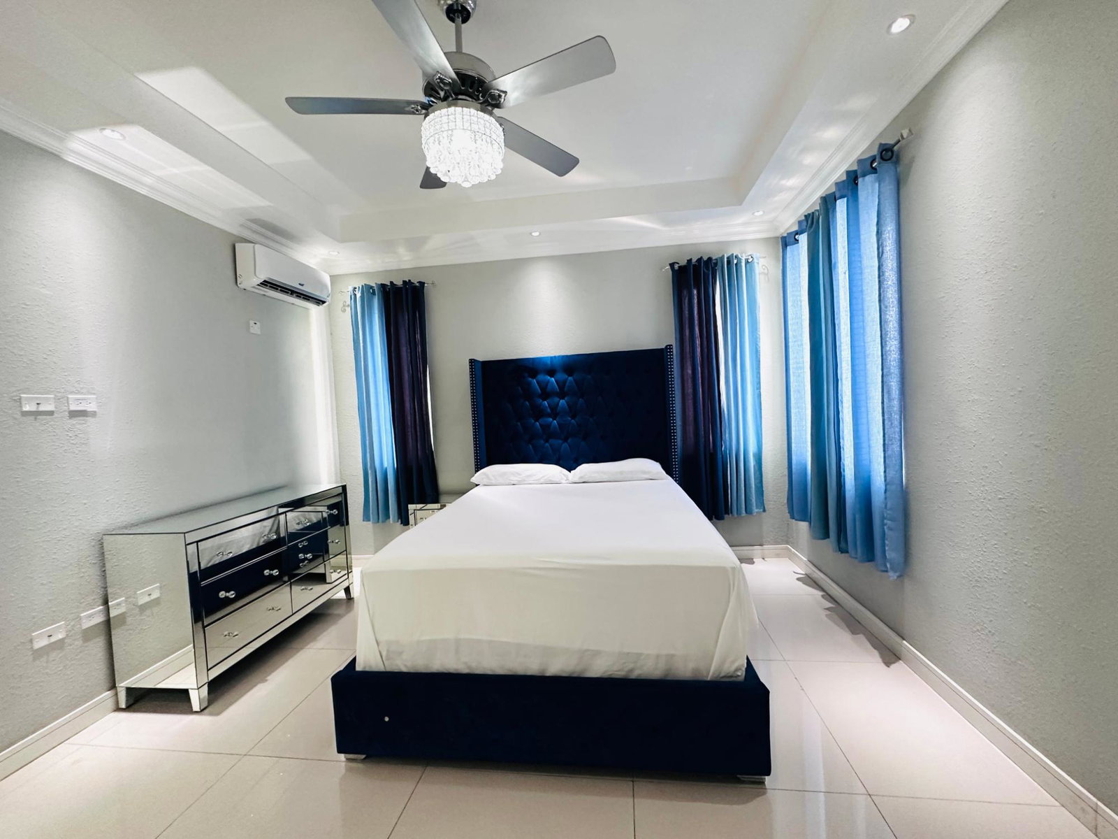 Twenty-Second image of 9 Liguanea Ave in Kingston 6, St. Andrew, Jamaica - property is For Rent