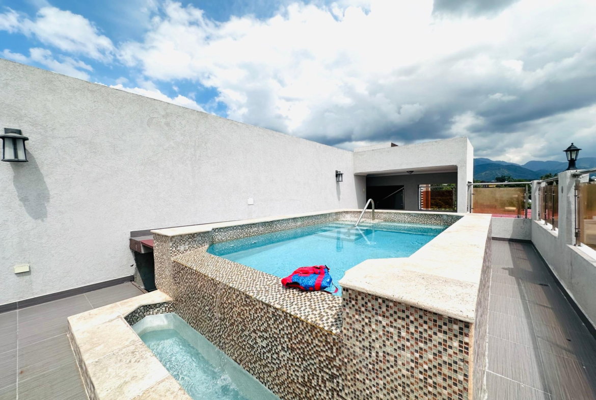 Twenty-Sixth image of 9 Liguanea Ave in Kingston 6, St. Andrew, Jamaica - property is For Rent