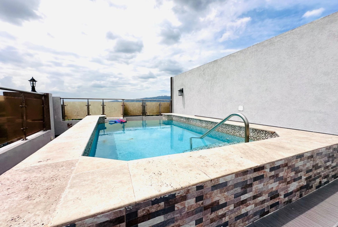 Twenty-Seventh image of 9 Liguanea Ave in Kingston 6, St. Andrew, Jamaica - property is For Rent