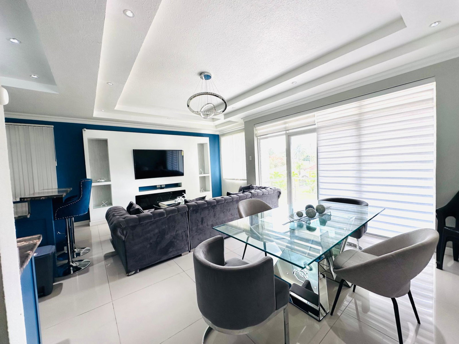 Eighth image of 9 Liguanea Ave in Kingston 6, St. Andrew, Jamaica - property is For Rent