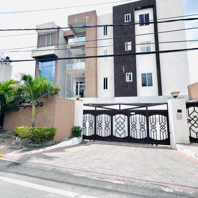 First image of 9 Liguanea Ave in Kingston 6, St. Andrew, Jamaica - property is For Rent