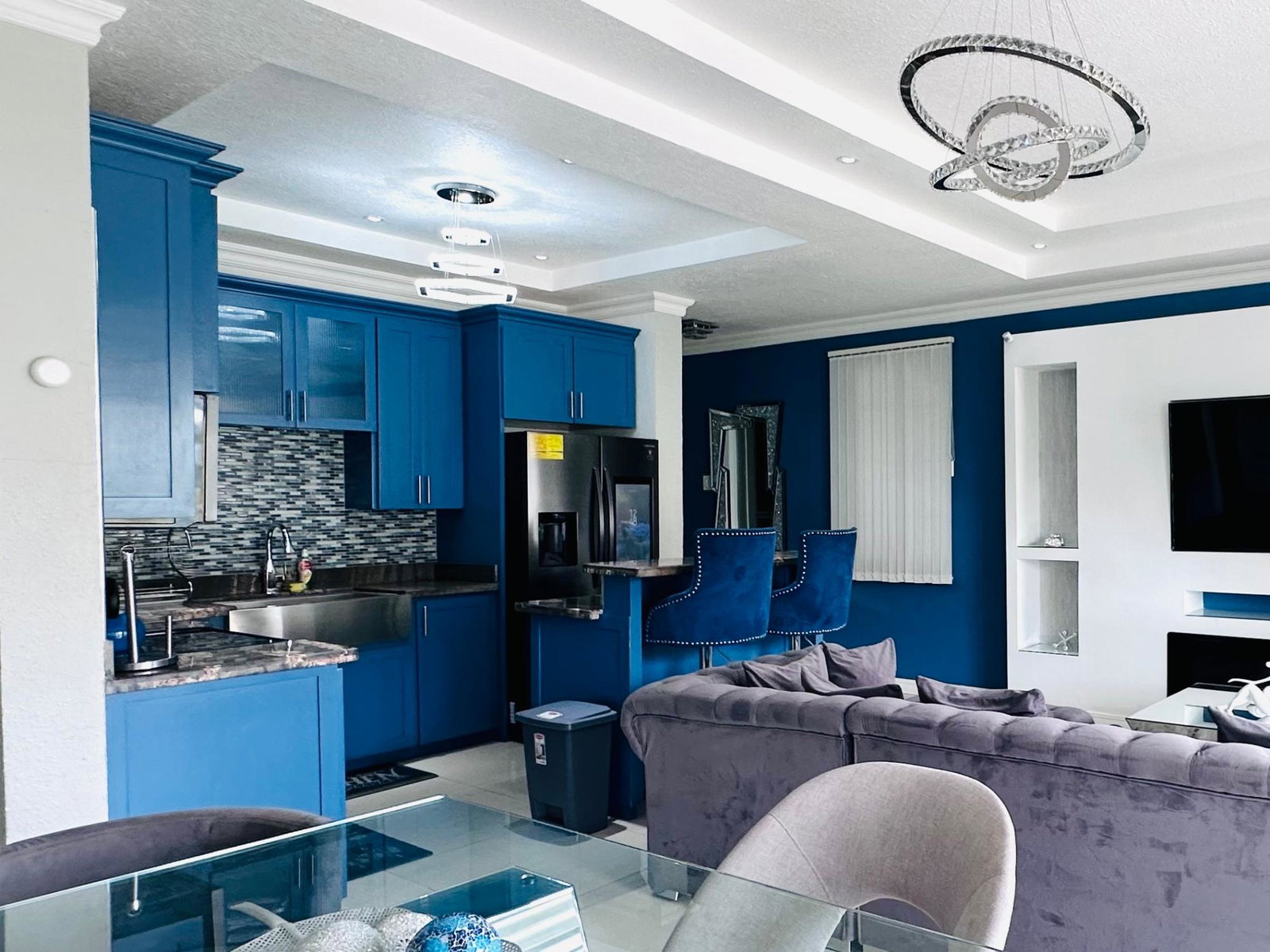 Ninth image of 9 Liguanea Ave in Kingston 6, St. Andrew, Jamaica - property is For Rent