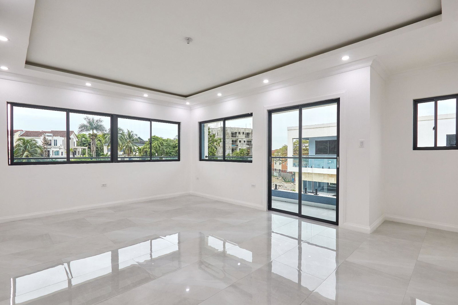 Eleventh image of 6-5 Farringdon Terrace in Kingston 6, St. Andrew, Jamaica - property is For Rent